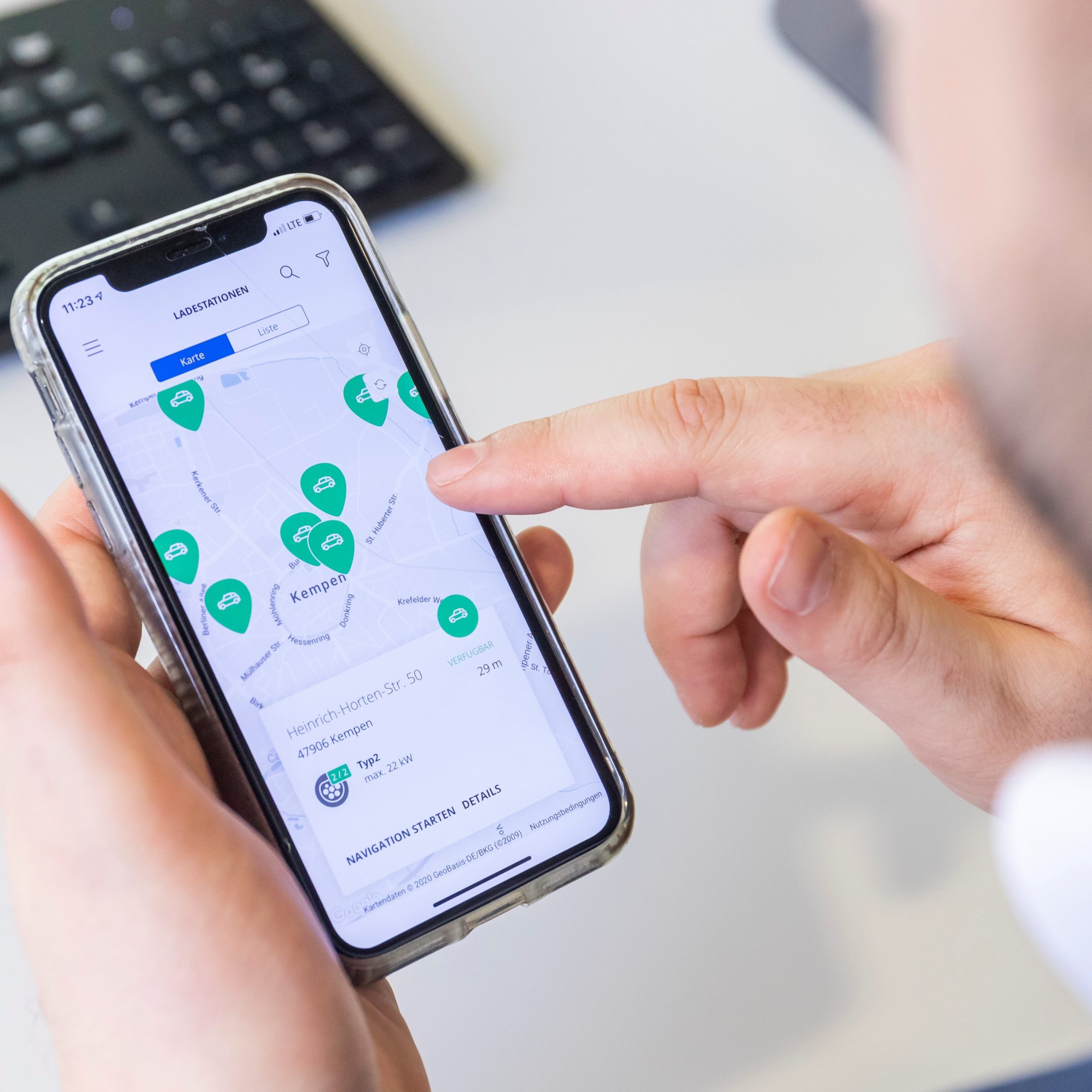 stadtwerkekempen-zuhause-laden-emobilitaet-tank-e-app